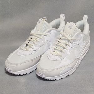 Woman's Nike Air Max 90 Futura Marathon Running Shoes